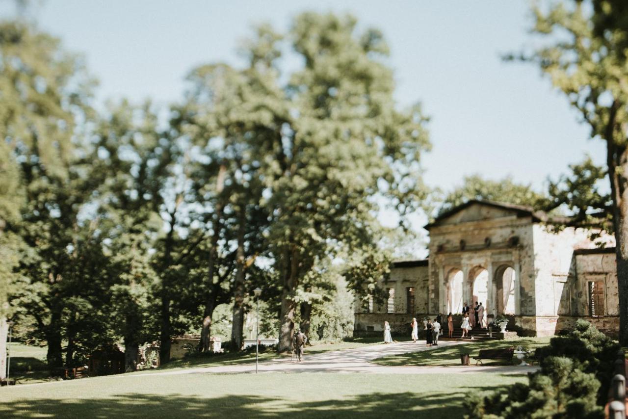 Malpils Manor Hotel Luaran gambar