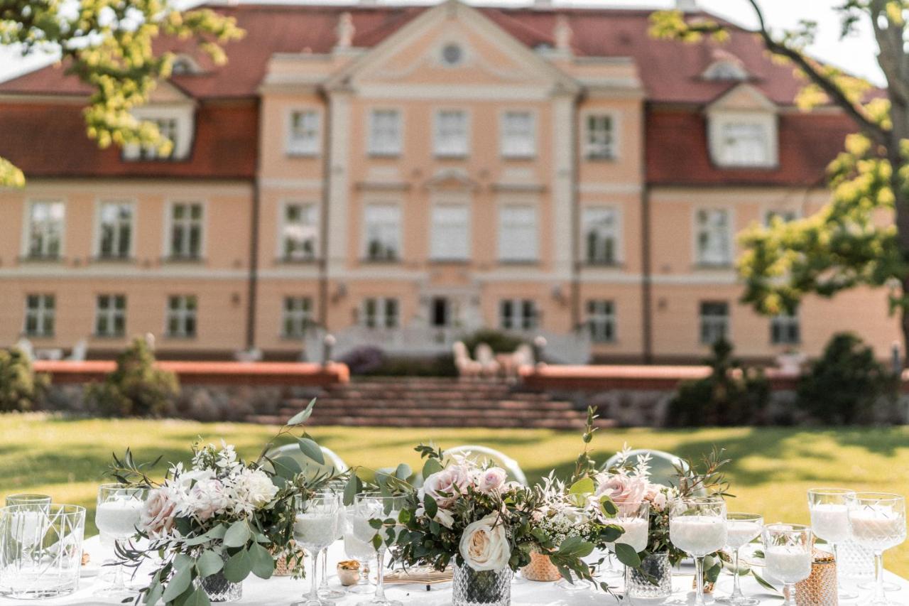 Malpils Manor Hotel Luaran gambar